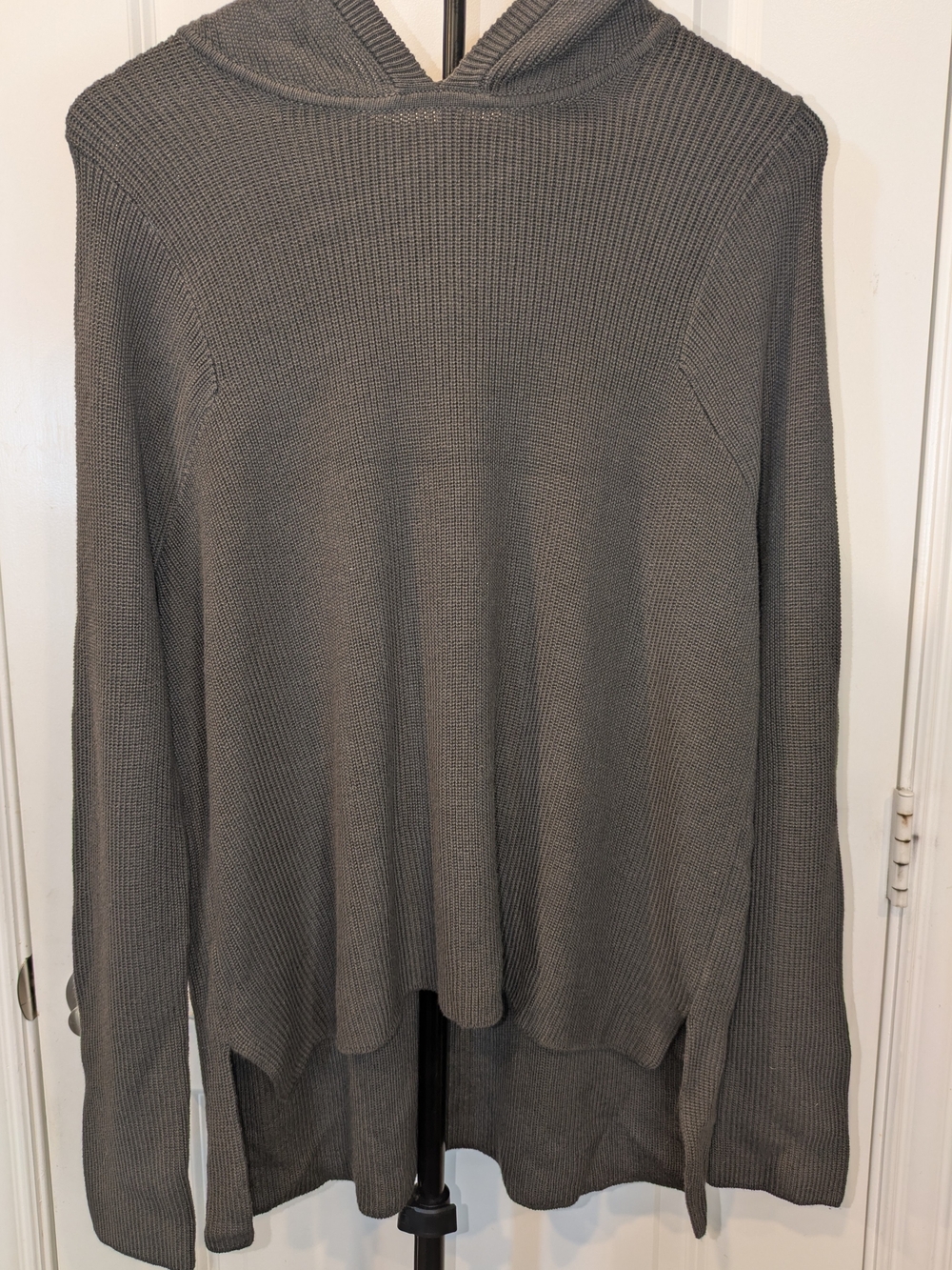 Athleta Rest Day Hoodie Sweater M Dove Gray Pima Cotton Silk